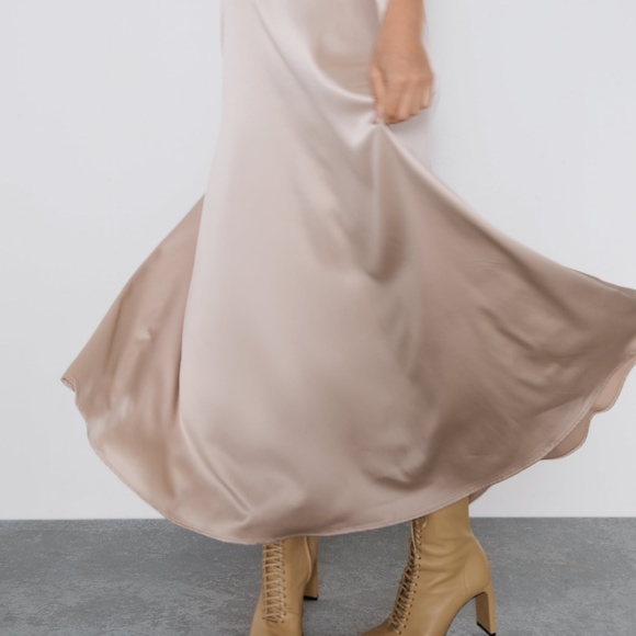 ZARA TWO TONE SATIN CONTRASTING MIDI MAXI DRESS - Picture 7 of 10